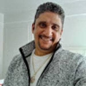 Meet your Posher, Anibal